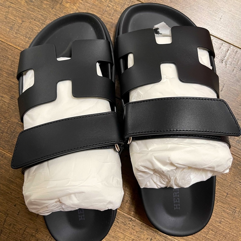 NEW Hermes Chypre sandals